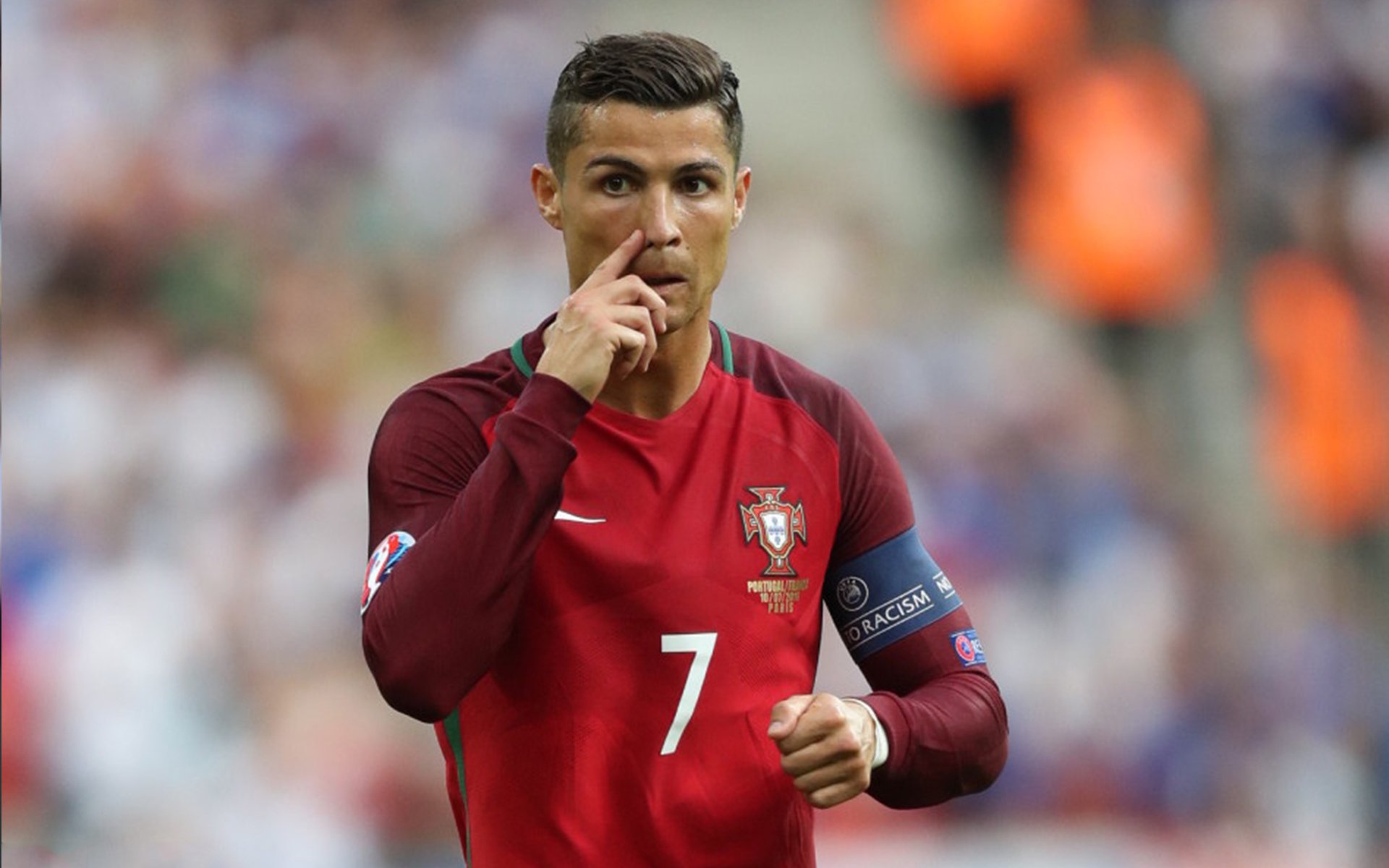 勇士决胜局带走独行侠，布克在西甲国家德比接管比赛，全球化时代体育英雄的跨文化交响